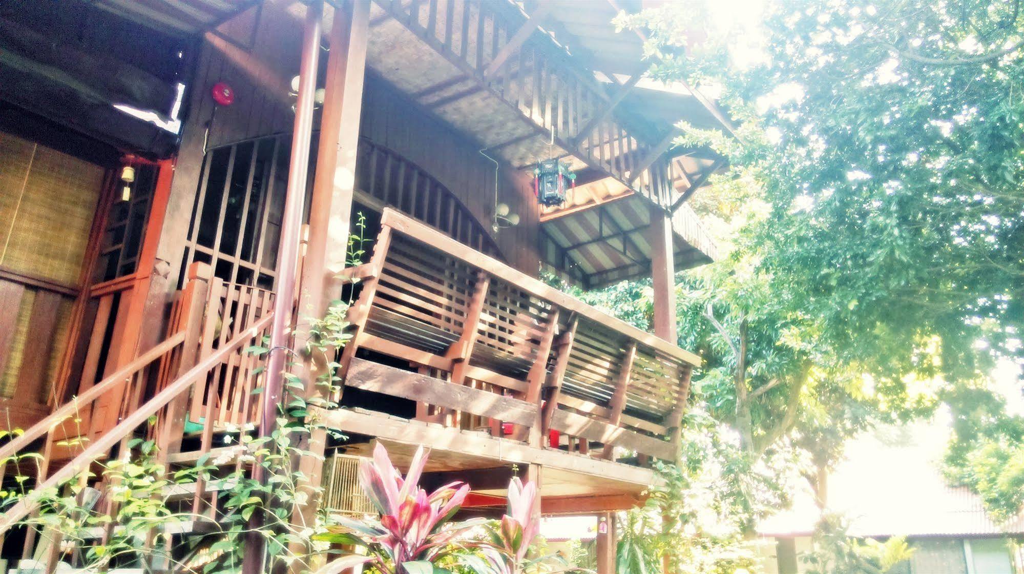 Baan Songjum Otel Chiang Mai Dış mekan fotoğraf